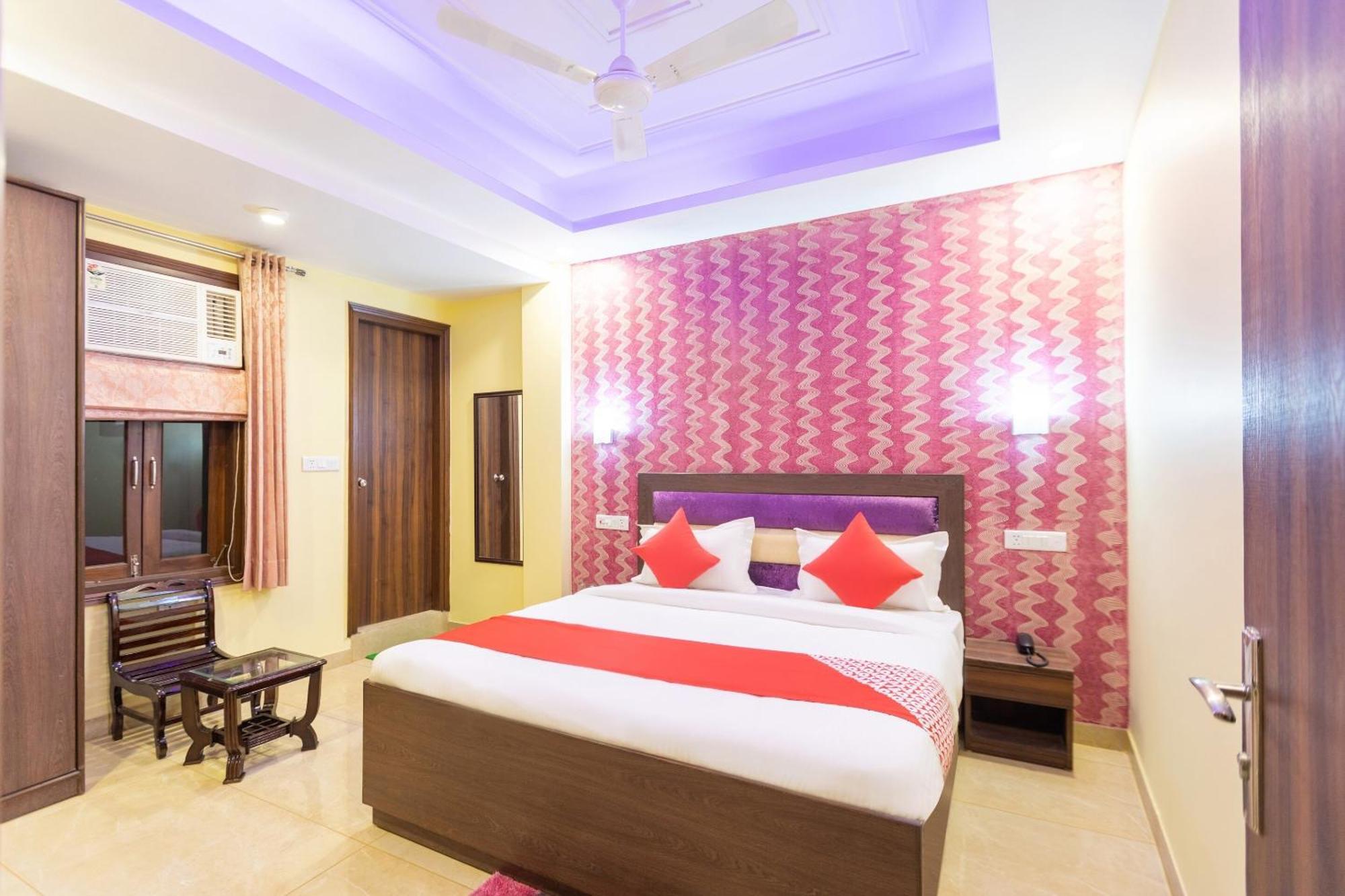 Super Oyo Hotel O Red Stone Inn New Delhi Eksteriør billede
