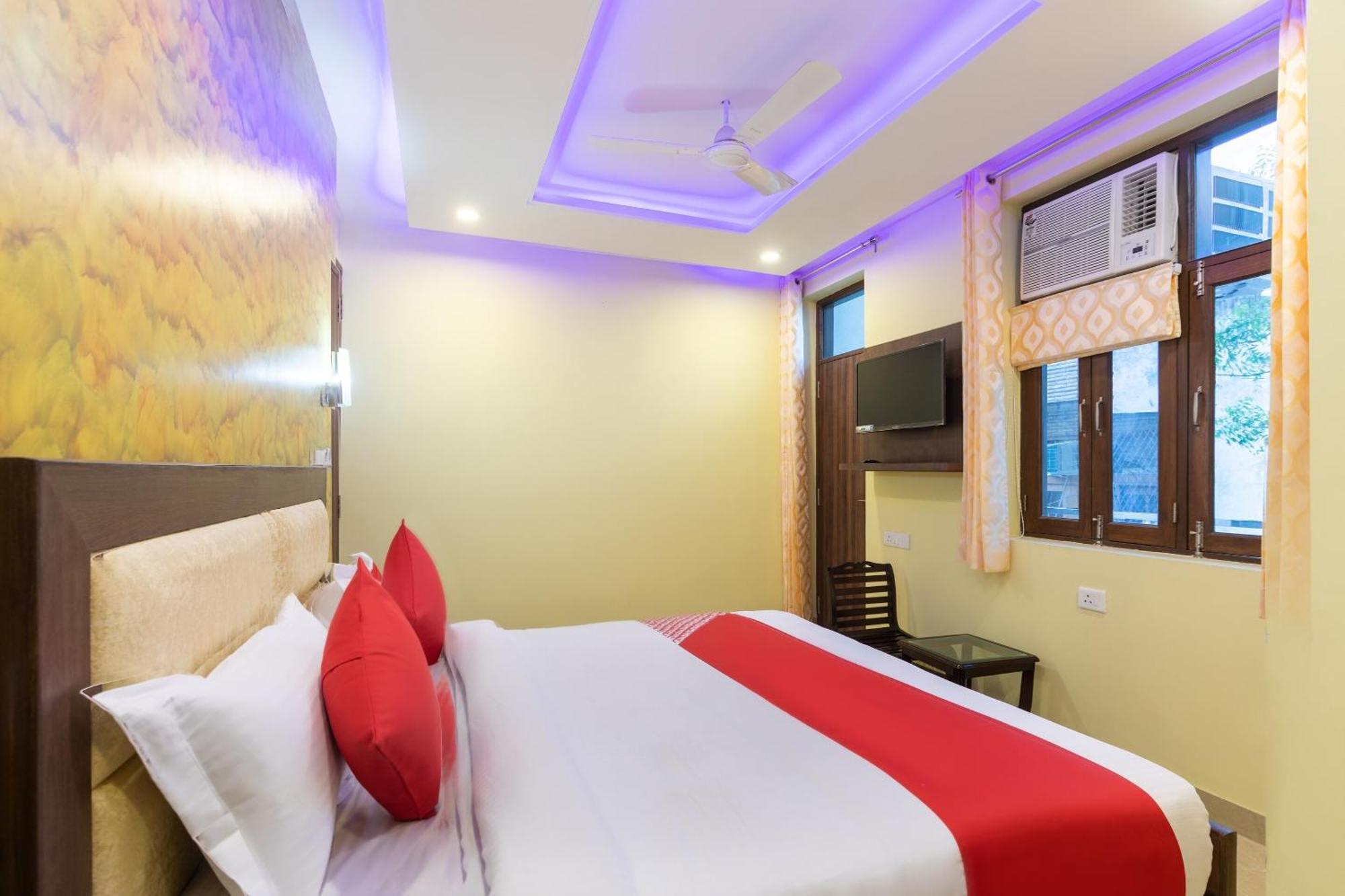 Super Oyo Hotel O Red Stone Inn New Delhi Eksteriør billede